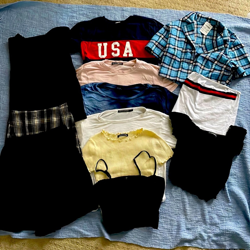 Brandy Melville Lot of Tops & Skirts One Size